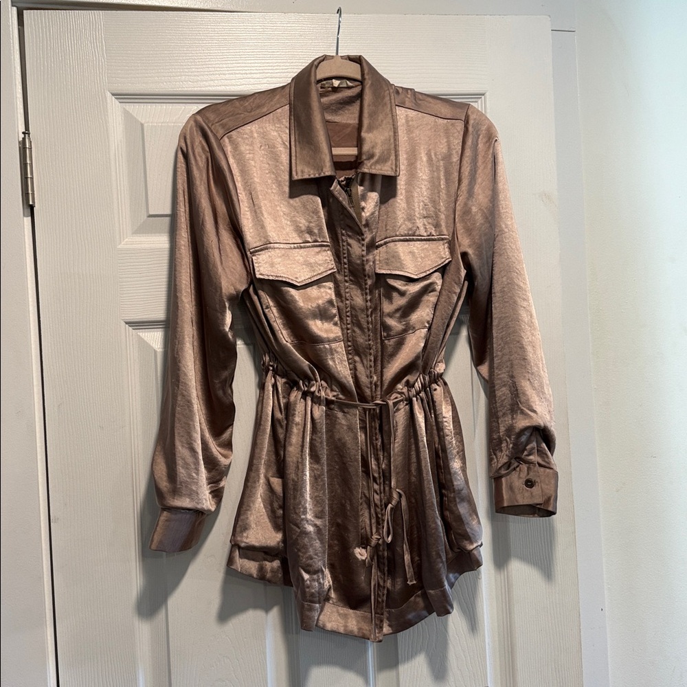 Mystree Women’s Satin Jacket Size Small Super silky